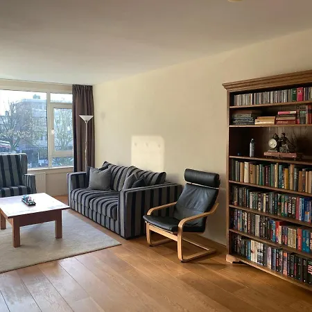 Apartman Keycityapt Near Amsterdam Two Miles To City Centre Breakfast Included