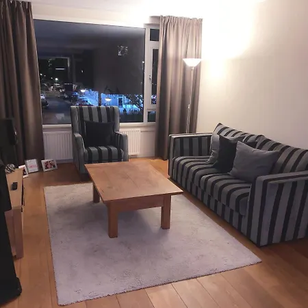 דירה Keycity Near Amsterdam & The Hague ליידן