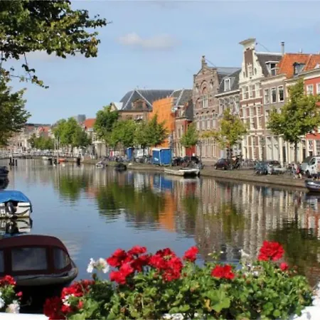 דירה Keycity Near Amsterdam & The Hague *
