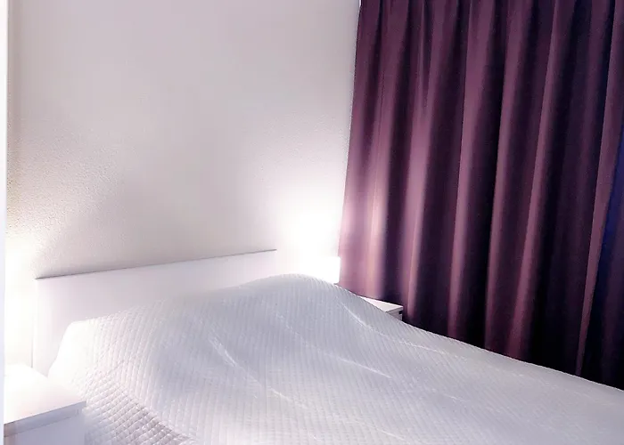 Keycityapt Near Amsterdam Two Miles To City Centre Breakfast Included Apartament *